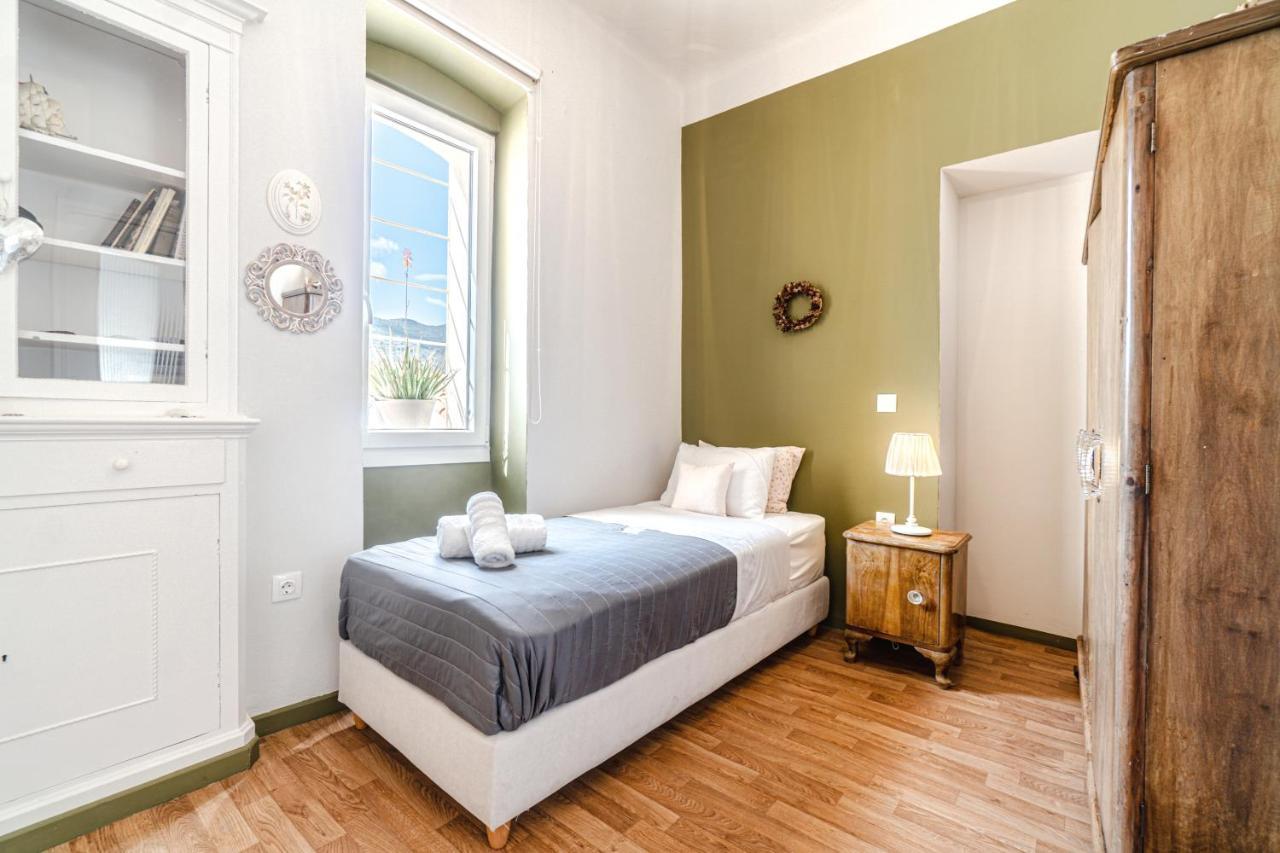 Castel Abaso Boutique Apartments By Explore Andros Eksteriør bilde