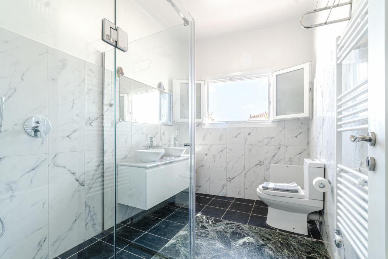 Castel Abaso Boutique Apartments By Explore Andros Eksteriør bilde