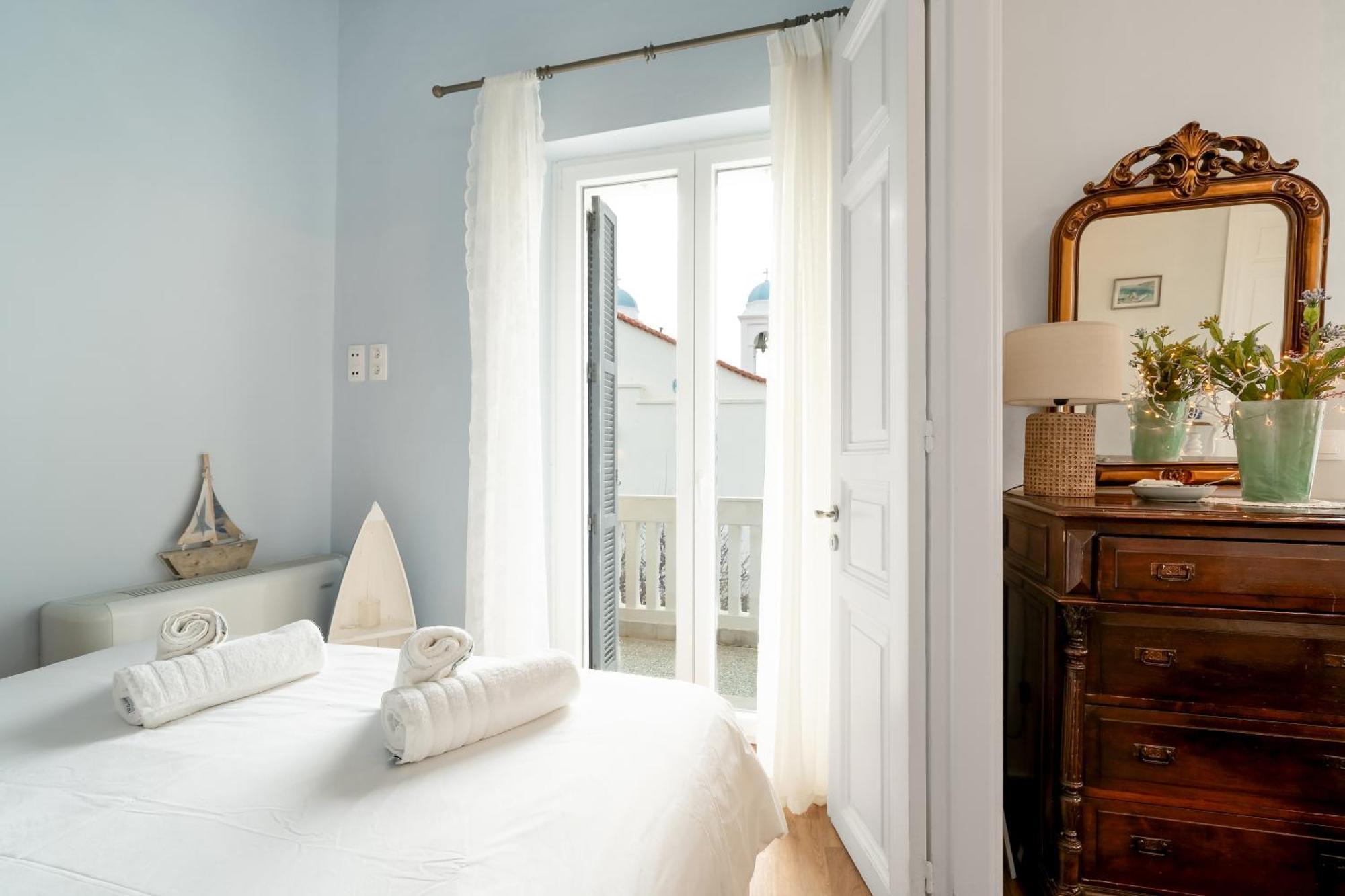 Castel Abaso Boutique Apartments By Explore Andros Eksteriør bilde